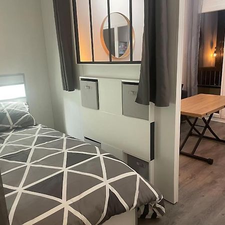 Le Cocon Hyerois Apartment Hyeres Exterior photo